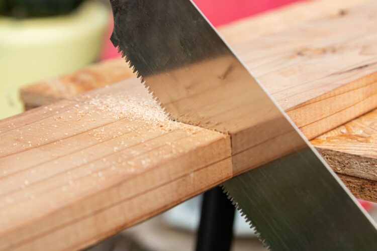 材料を切る】カットによる木材加工について初心者にも分かりやすく解説